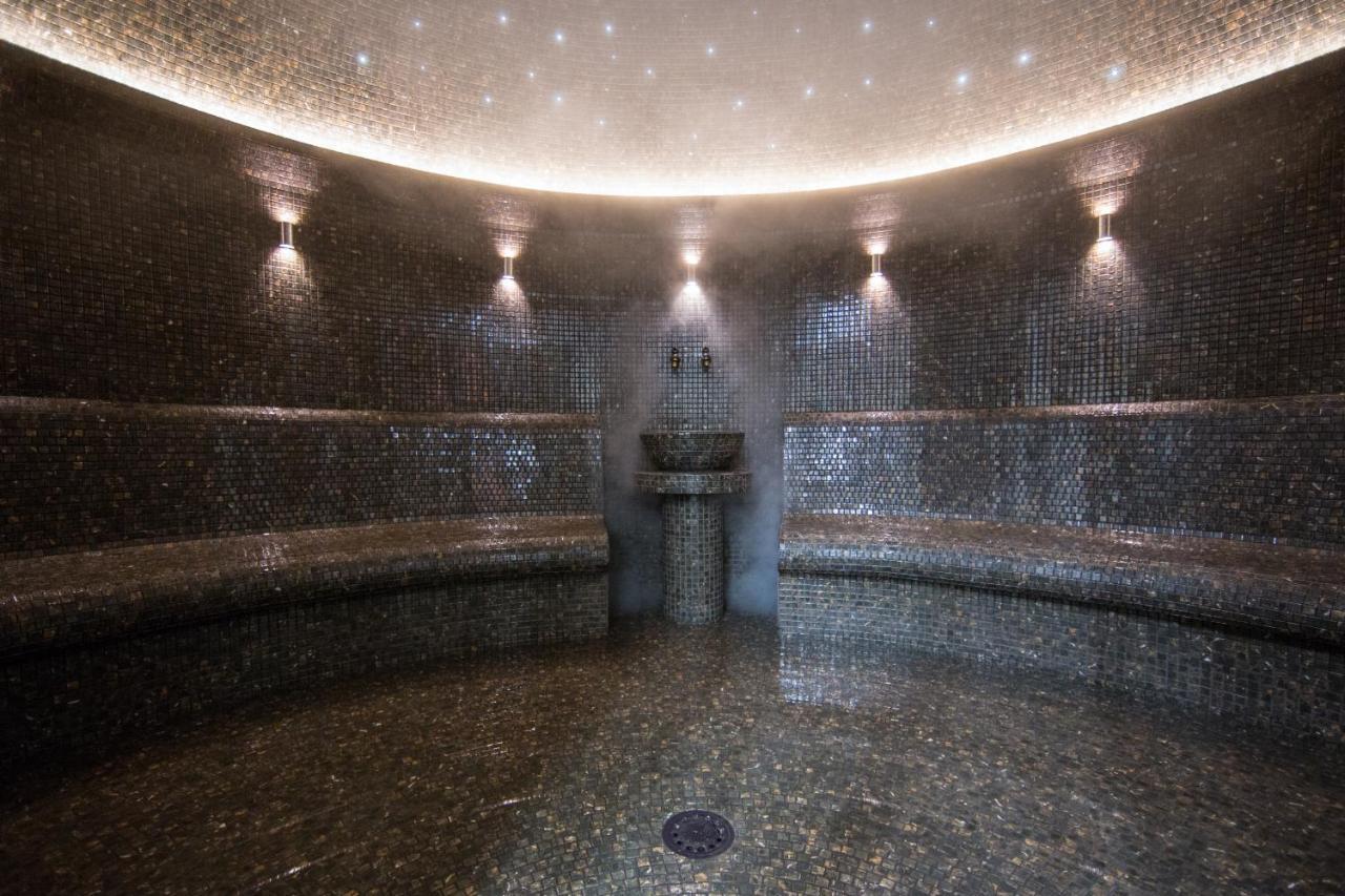 Kasagh Caucasus Hotel מראה חיצוני תמונה A modern Turkish bath