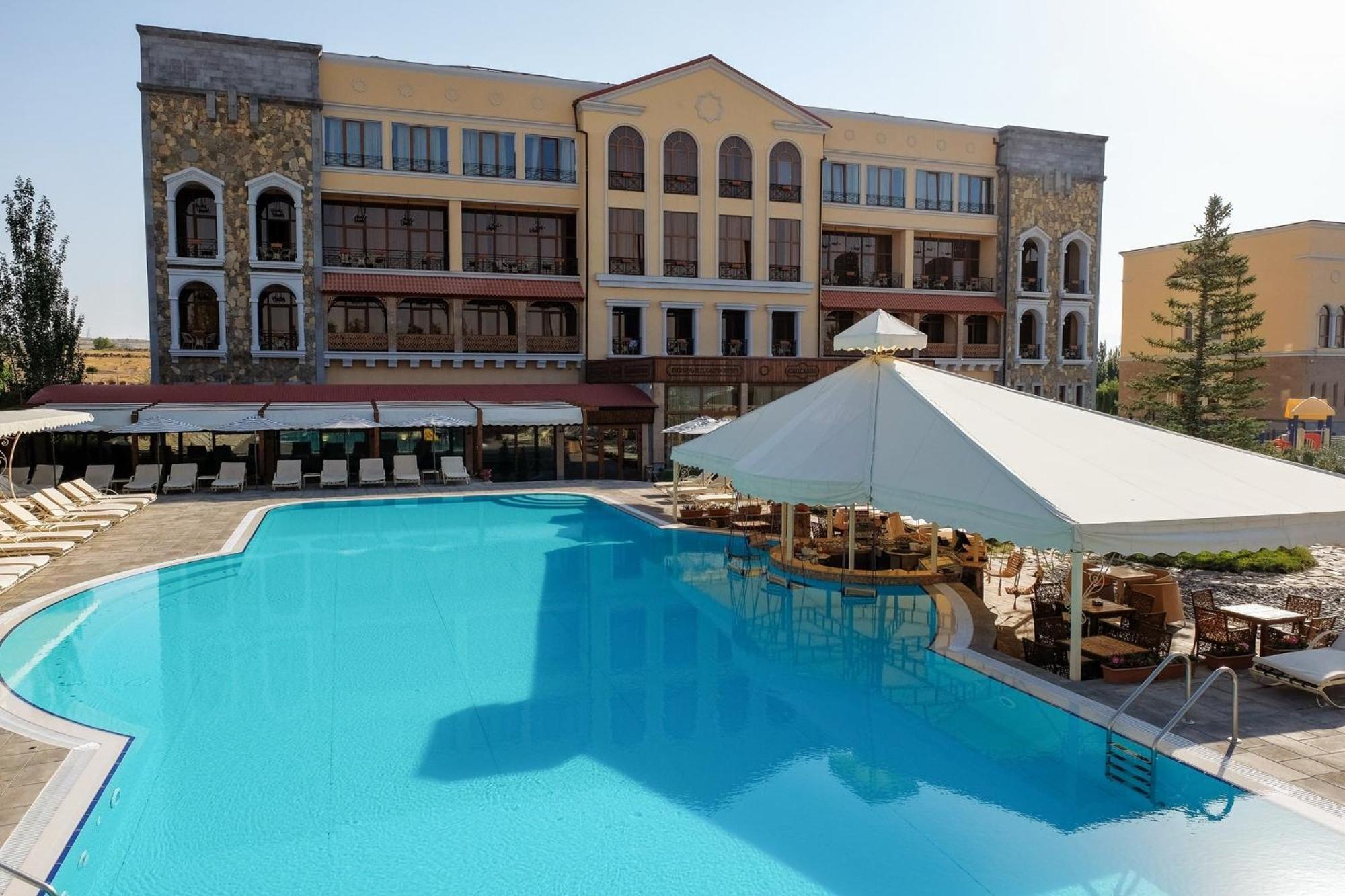Kasagh Caucasus Hotel מראה חיצוני תמונה The hotel