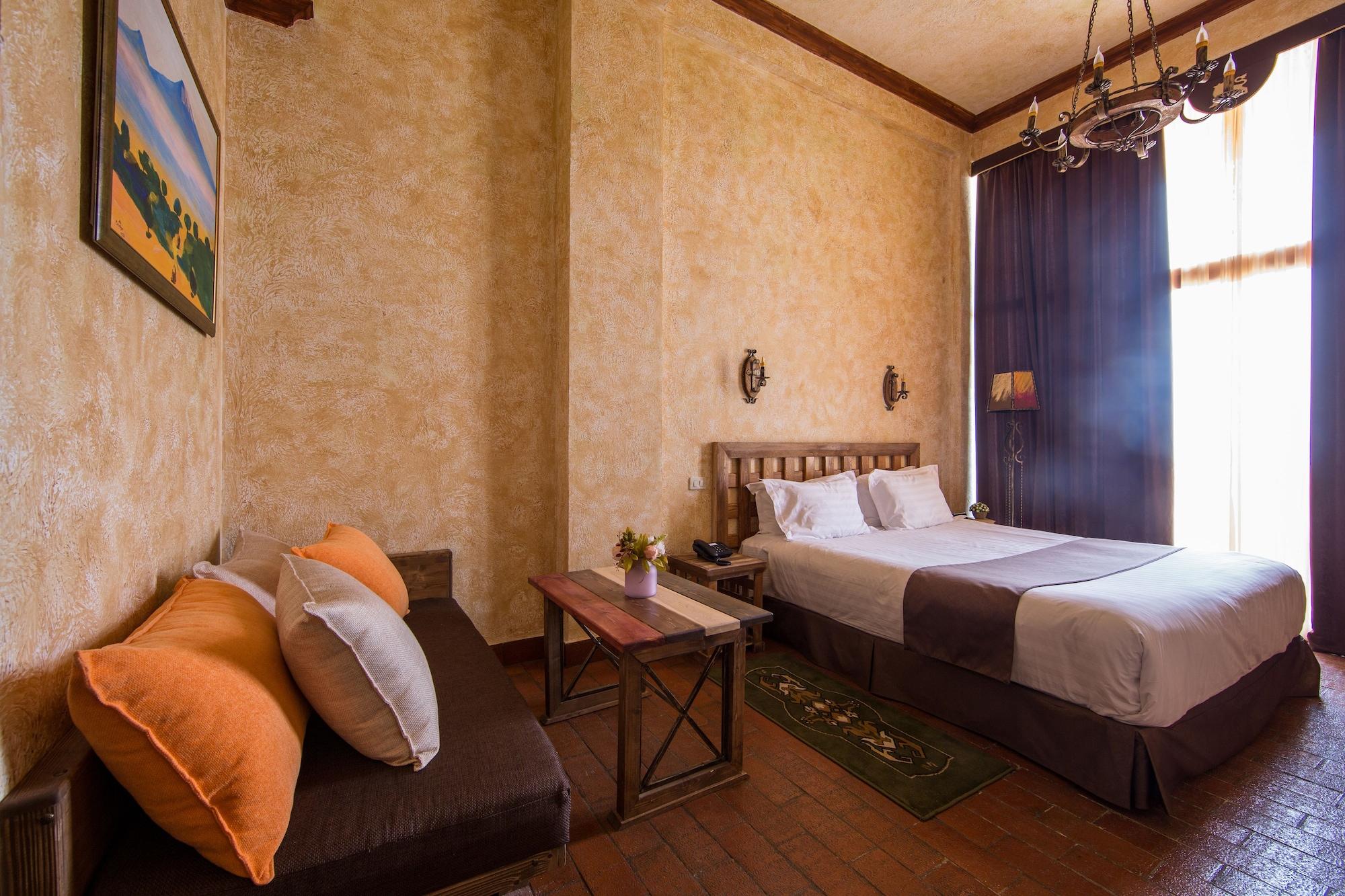 Kasagh Caucasus Hotel מראה חיצוני תמונה A room at the hotel