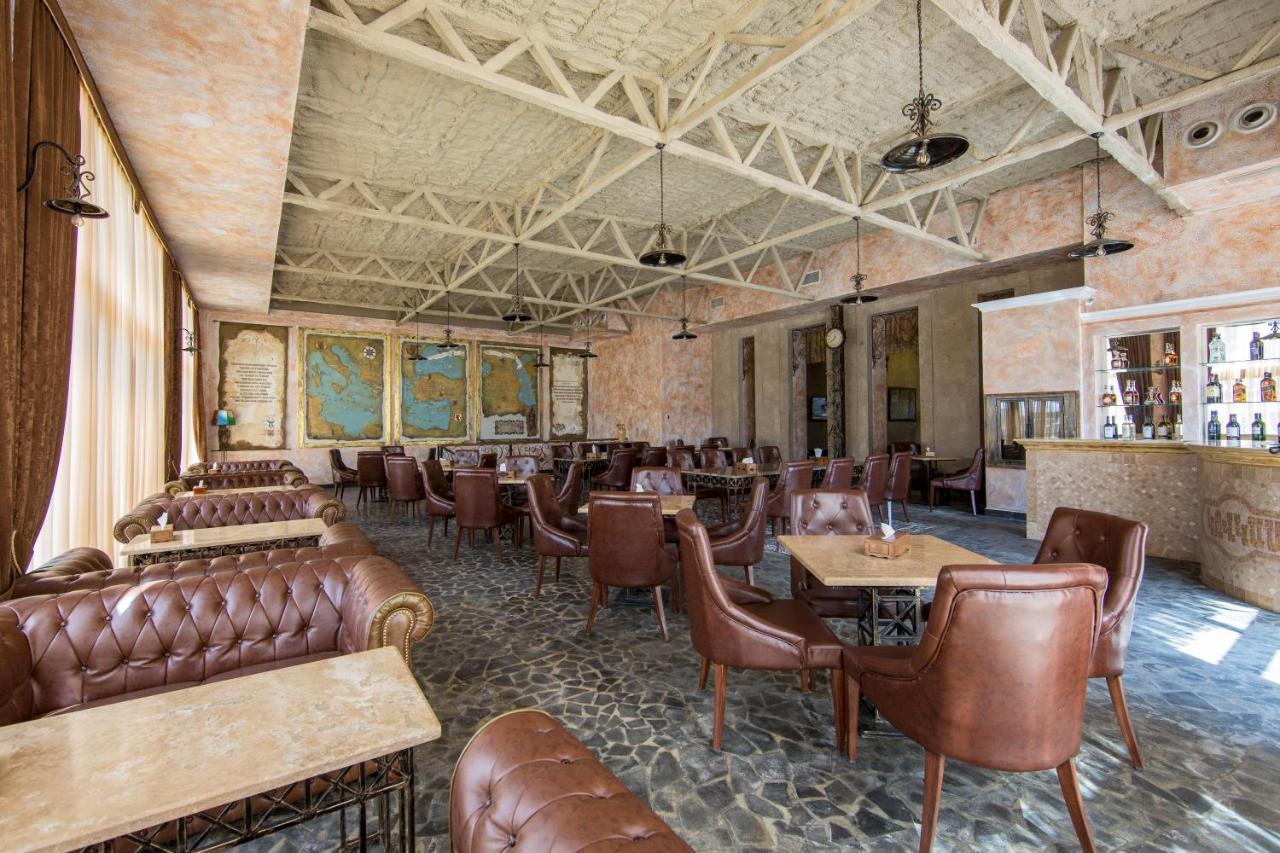 Kasagh Caucasus Hotel מראה חיצוני תמונה The interior of the restaurant
